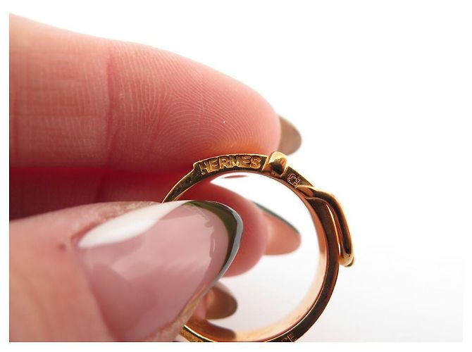 Ring Hermès ANEL DE LENÇO HERMES ANEL DE LENÇO DE OURO COM FIVELA DE CINTO DE METAL OURO Dourado - vista 6