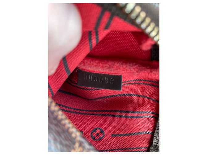 Pochette Trunk Louis Vuitton in pelle marrone scuro - vista 8