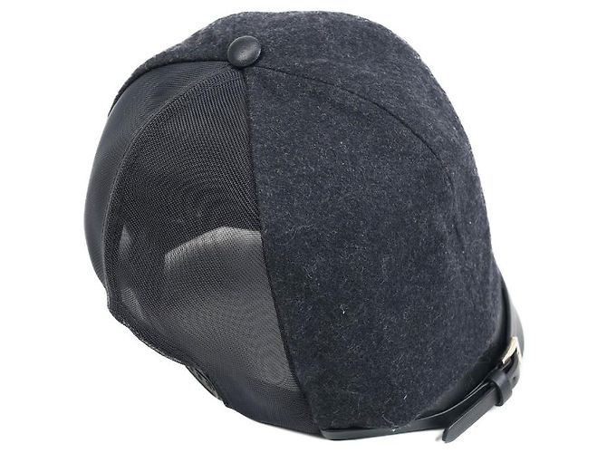 Cappellino Dsquared2 Nero in Cashmere e Pelle - vista 2