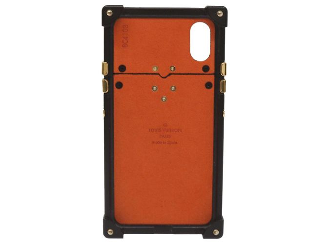 Louis Vuitton Capa para iPhone M para iPhone com Monograma Transformado com Monograma63891 auth 66181 Preto - vista 2