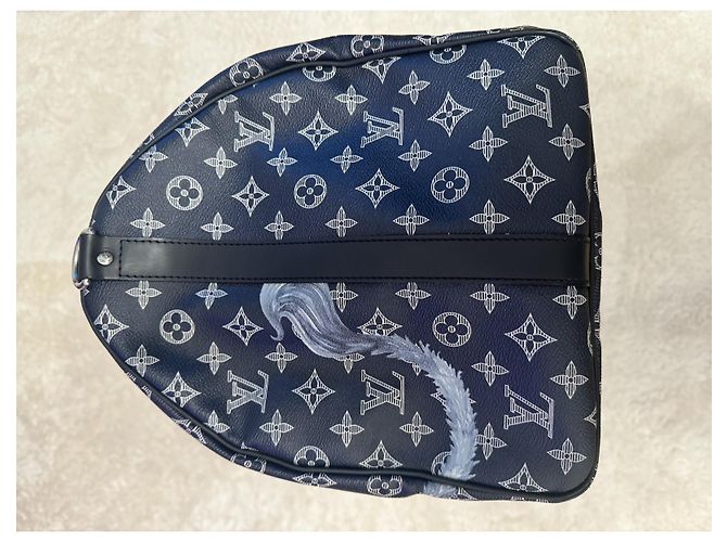 Abbesses Louis Vuitton Keepall 55 Safari Blu navy - vista 5