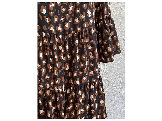 Vestido midi Marc Cain estampado de leopardo corte A - vista 2