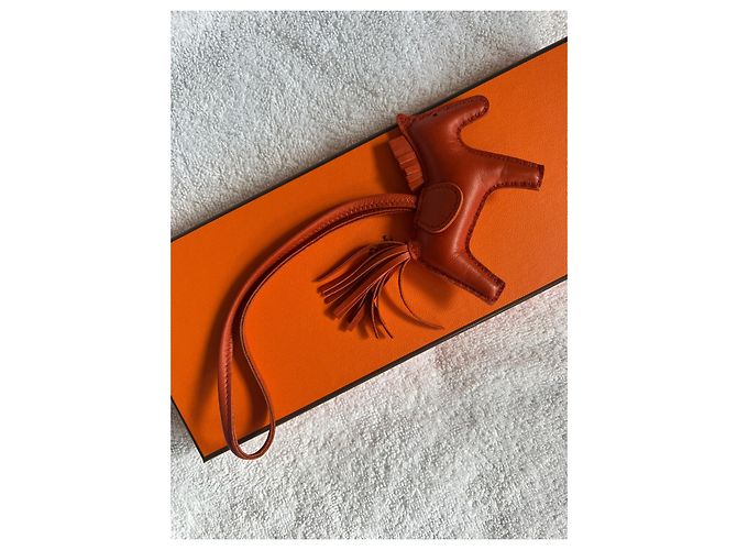 Constance Hermès Rodeo PM Anhänger Leder orange - Ansicht 3