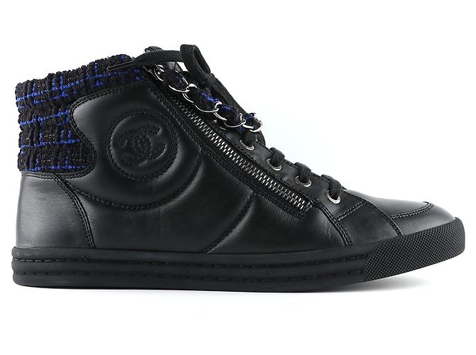 CHANEL - Sneakers alte in pelle nera e tweed (taglia 38,5) Nero - vista 3