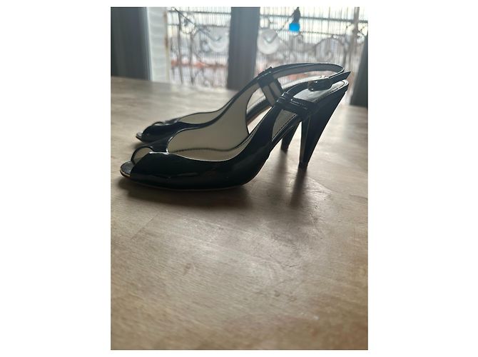 Sandali Peep Toe Chanel in Vernice Nero - vista 8