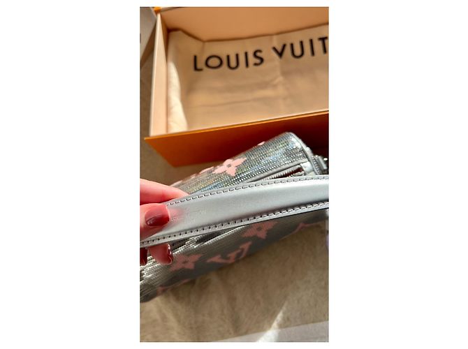 Louis Vuitton POCHETTE PAPILLON LIMITED Argento - vista 2