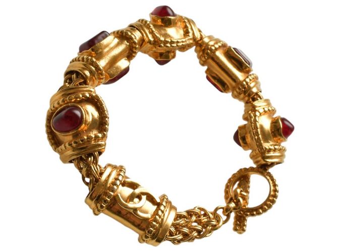 Bracciale vintage CHANEL super raro con catena placcata in oro e dettagli rossi in gripoix. D'oro - vista 3