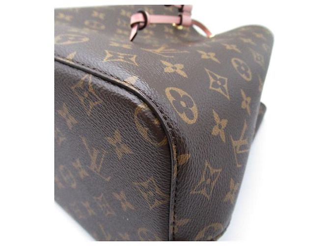 Bolsa transversal Louis Vuitton Monogram NéoNoé MM Canvas M44022 em ótimo estado - vista 8