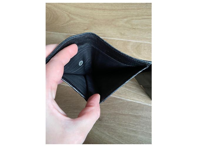 Cartera Prada Tri-fold de cuero negro - vista 7