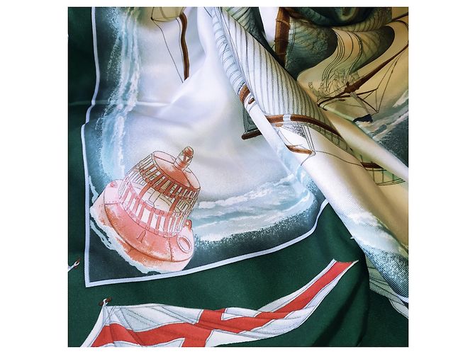 Foulard Hermès Downwind in seta verde - vista 16