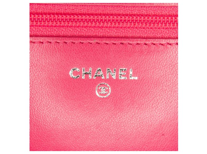 Wallet On Chain Portafoglio classico in pelle di agnello rosa Chanel con catena - vista 7