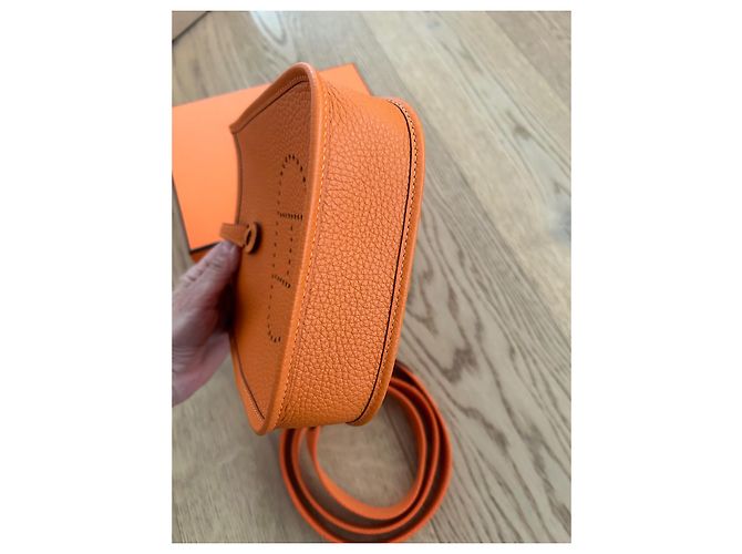 Hermès Evelyne Mini, nuovo Arancione - vista 4