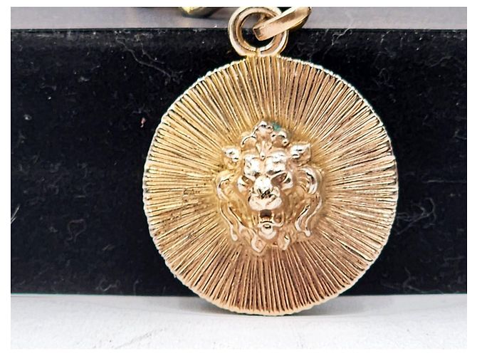 Cambon Chanel Löwenmedaillon-Kettengürtel Gold hardware - Ansicht 3