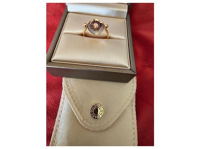 Anello Bulgari Cuore oro rosa madreperla e diamanti D'oro - vista 3