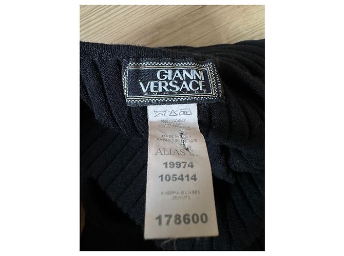 Vestido de punto negro con cuello halter Gianni Versace - vista 7