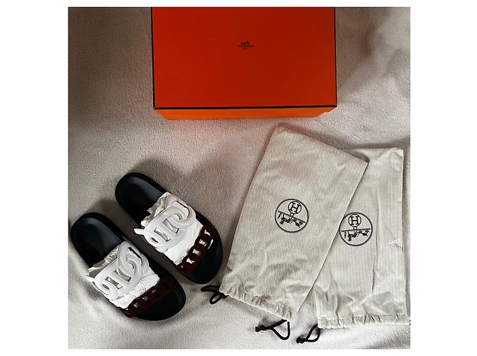 Sandali Hermès Extra in pelle marrone - vista 8