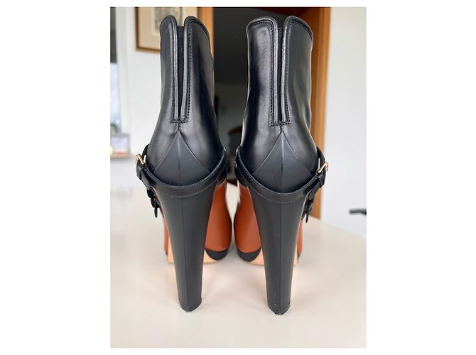 Stivaletti Bally in pelle marrone e nera Nero - vista 6