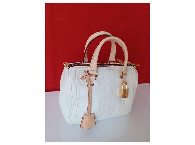 Carolina Herrera Andy 5 Locked Mini Borsa a Tracolla Pelliccia Bianca Bianco - vista 2