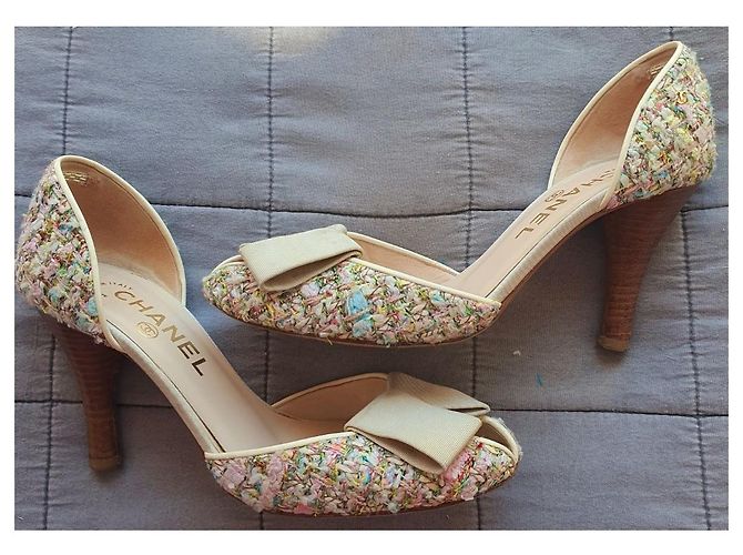 Chanel Pumps Größe 36,5 mit Absatz Mehrfarben Beige Golden - Ansicht 12
