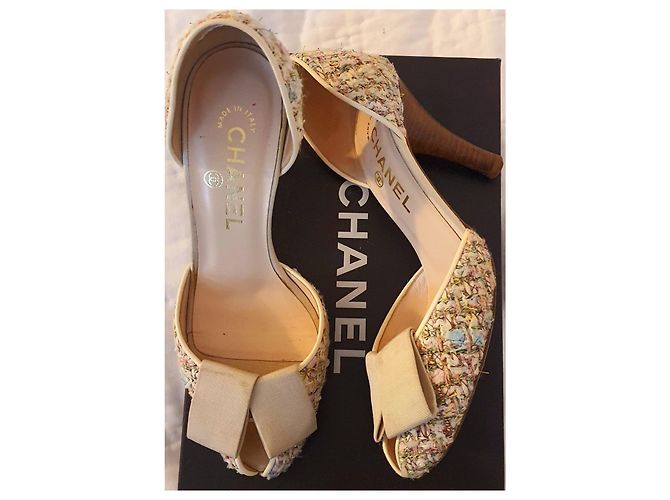 Chanel Pumps Größe 36,5 mit Absatz Mehrfarben Beige Golden - Ansicht 9