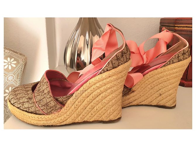 Sandali con zeppa con monogramma Dior - vista 9