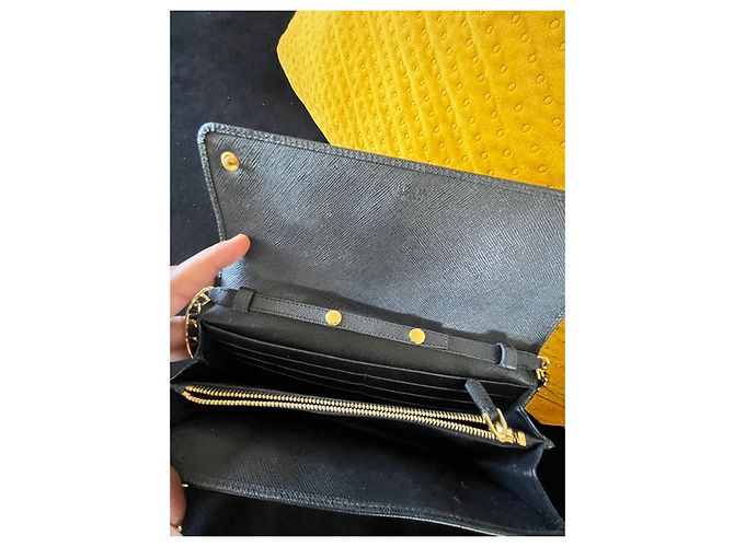 Cartera Prada con cadena de cuero Saffiano negro - vista 3