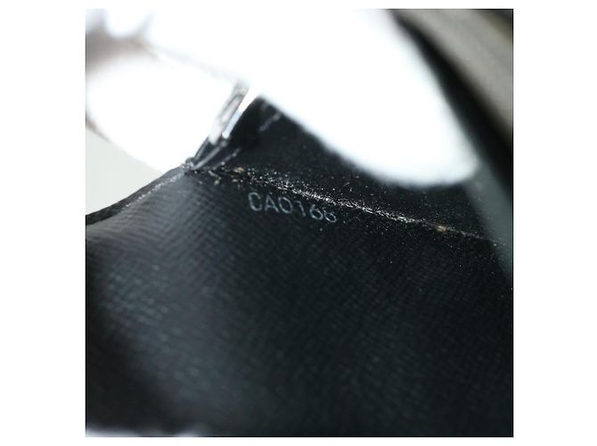 Louis Vuitton Portefeuille Brazza Gris - vista 6
