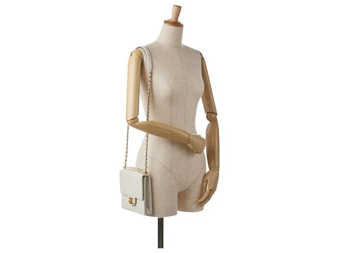 Chanel Aba de pérolas pequenas chiques brancas Branco - vista 10