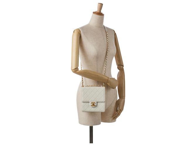 Chanel Aba de pérolas pequenas chiques brancas Branco - vista 11
