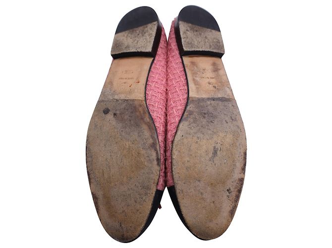 Timeless Sapatilhas Chanel Interlocking CC Cap Toe em Tweed Rosa - vista 5