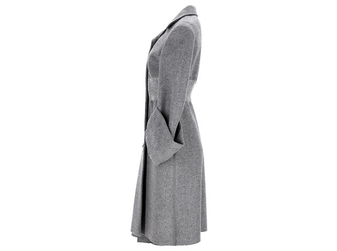 Abrigo con dobladillo y mangas drapeadas de lana gris de Prada - vista 2