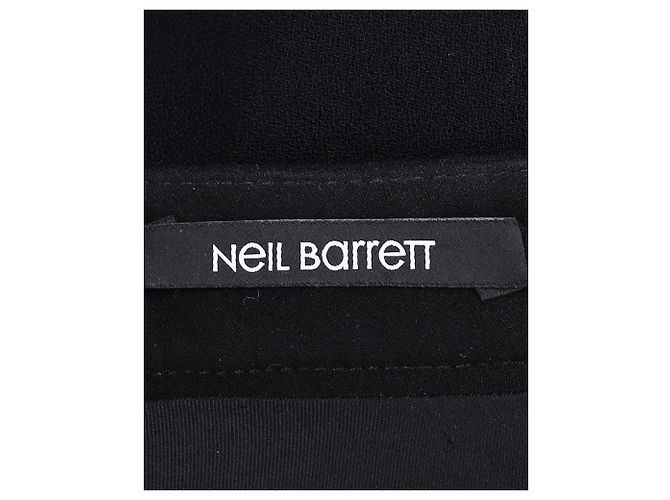 Gonna svasata sopra il ginocchio di Neil Barrett in viscosa nera Nero - vista 4