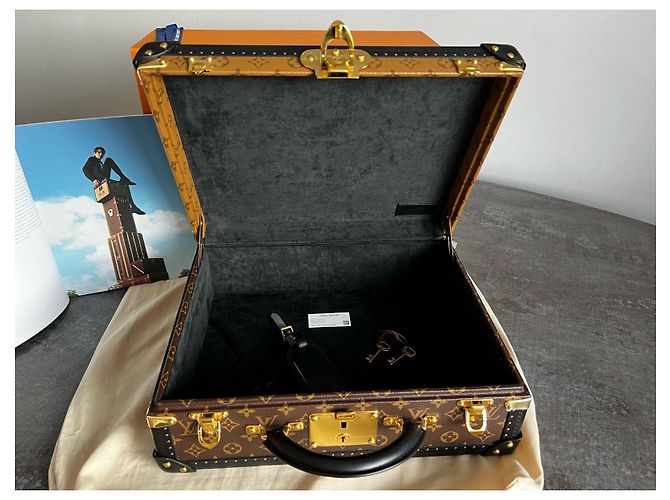 Louis Vuitton Coteville 40 reverse borsa lavoro pelle nera Nero - vista 3