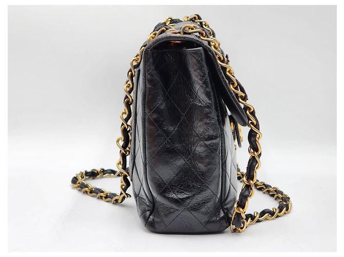 Borsa a tracolla Chanel Timeless Classic Jumbo Nero - vista 3