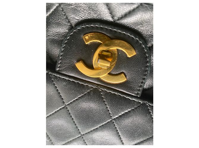 Timeless Borsa Chanel Mademoiselle in pelle nera Nero - vista 4
