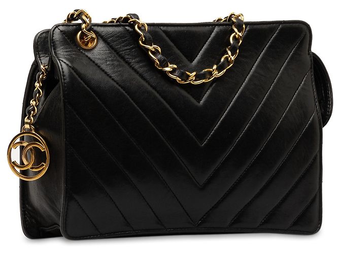Borsa a tracolla Chanel in pelle di agnello Chevron nera Nero - vista 2