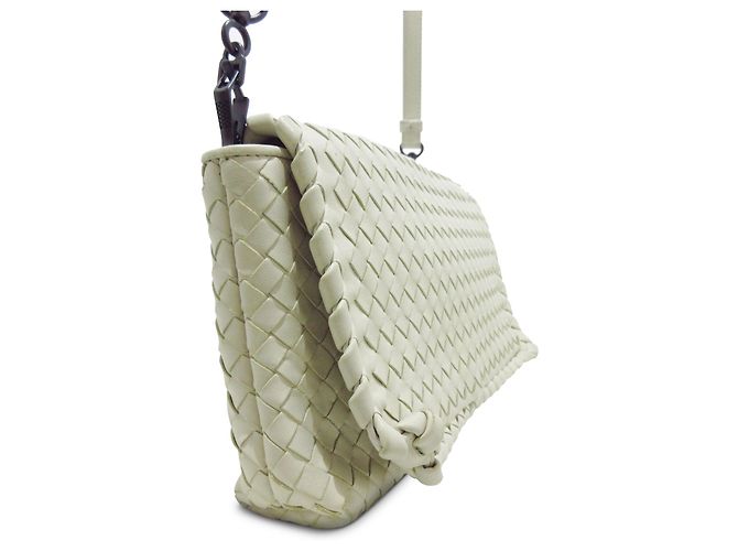 Borsa a tracolla con patta intrecciata bianca di Bottega Veneta Bianco - vista 2