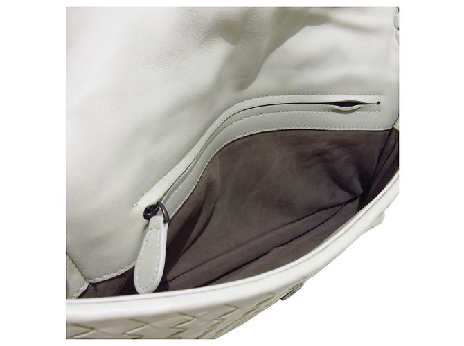 Borsa a tracolla con patta intrecciata bianca di Bottega Veneta Bianco - vista 5