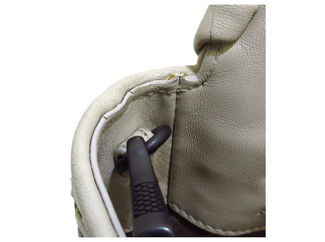 Borsa a tracolla con patta intrecciata bianca di Bottega Veneta Bianco - vista 9