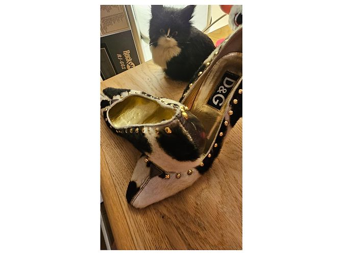 Saltos Dolce & Gabbana Estampa Leopardo em Pele de Vitelo 37 Estampa de leopardo - vista 2