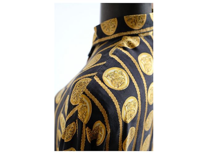 Camicetta canotta vintage in seta barocca dorata per donne di Gianni Versace Istante D'oro - vista 10