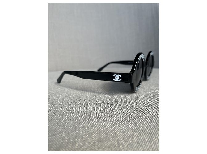 Gafas de sol Chanel redondas negras de plástico Negro - vista 3