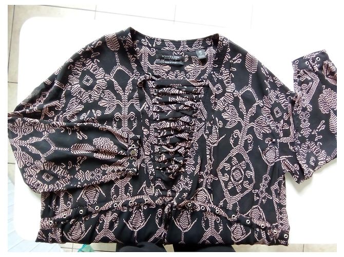 Scotch and Soda Lacci - vista 2