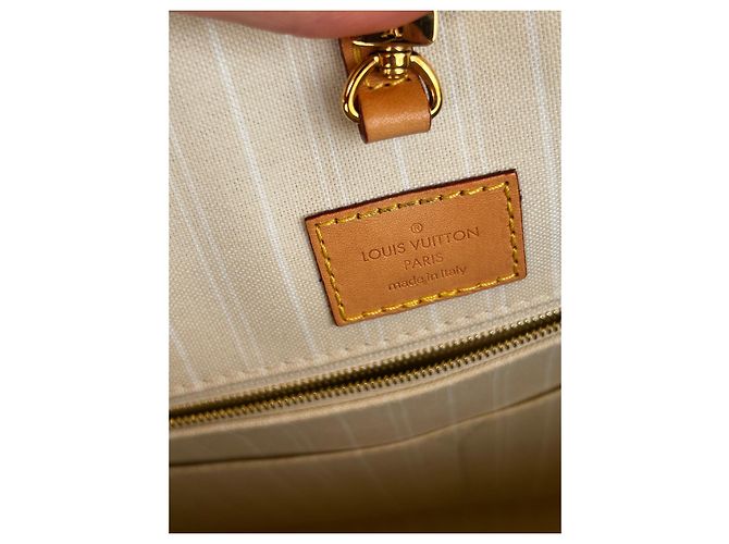 Louis Vuitton Edição limitada "Mônaco" Onthego Multicor - vista 2