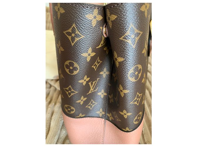Borsa Louis Vuitton Flandrin Monogram e Pelle Rosa - vista 5