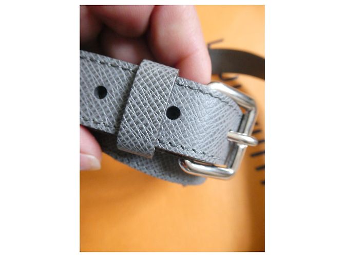 tracolla Louis Vuitton per borsa da viaggio Keepall Grigio - vista 3