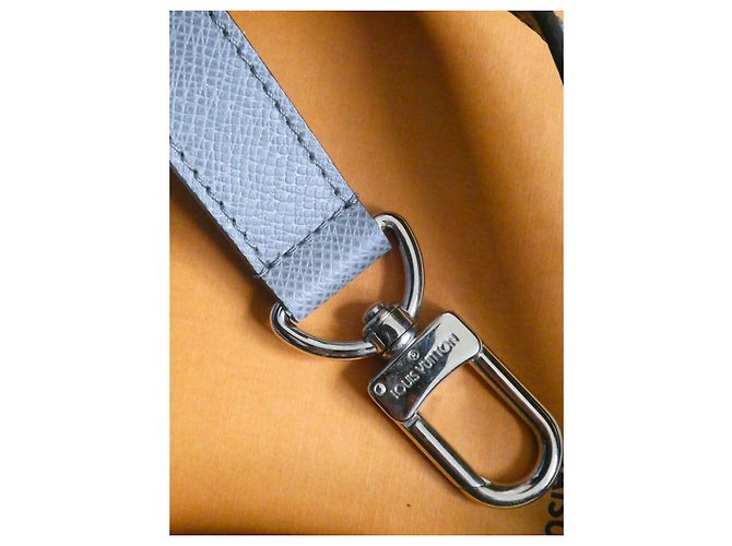 tracolla Louis Vuitton per borsa da viaggio Keepall Grigio - vista 9