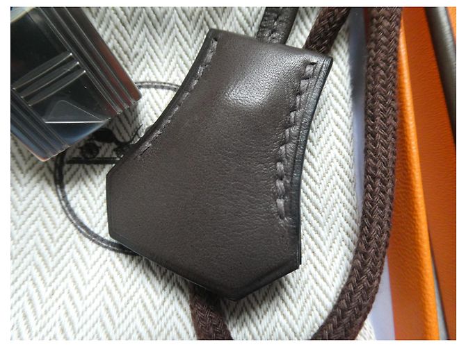 Hermès clochette, tirette e lucchetto Hermes nuovi per borsa Hermes, scatola e dustbag. - vista 2
