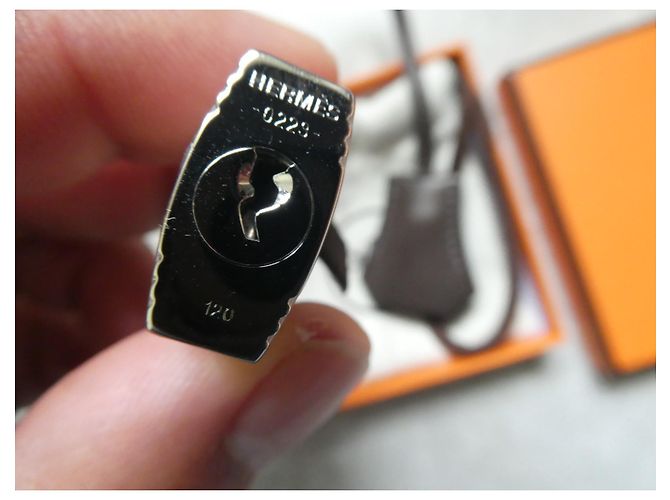 Hermès clochette, tirette e lucchetto Hermes nuovi per borsa Hermes, scatola e dustbag. - vista 3