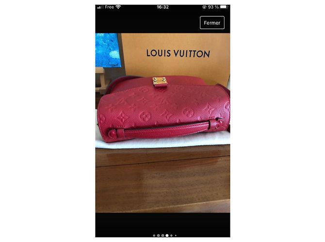 Borsa Louis Vuitton Metis in pelle rossa Rosso - vista 3